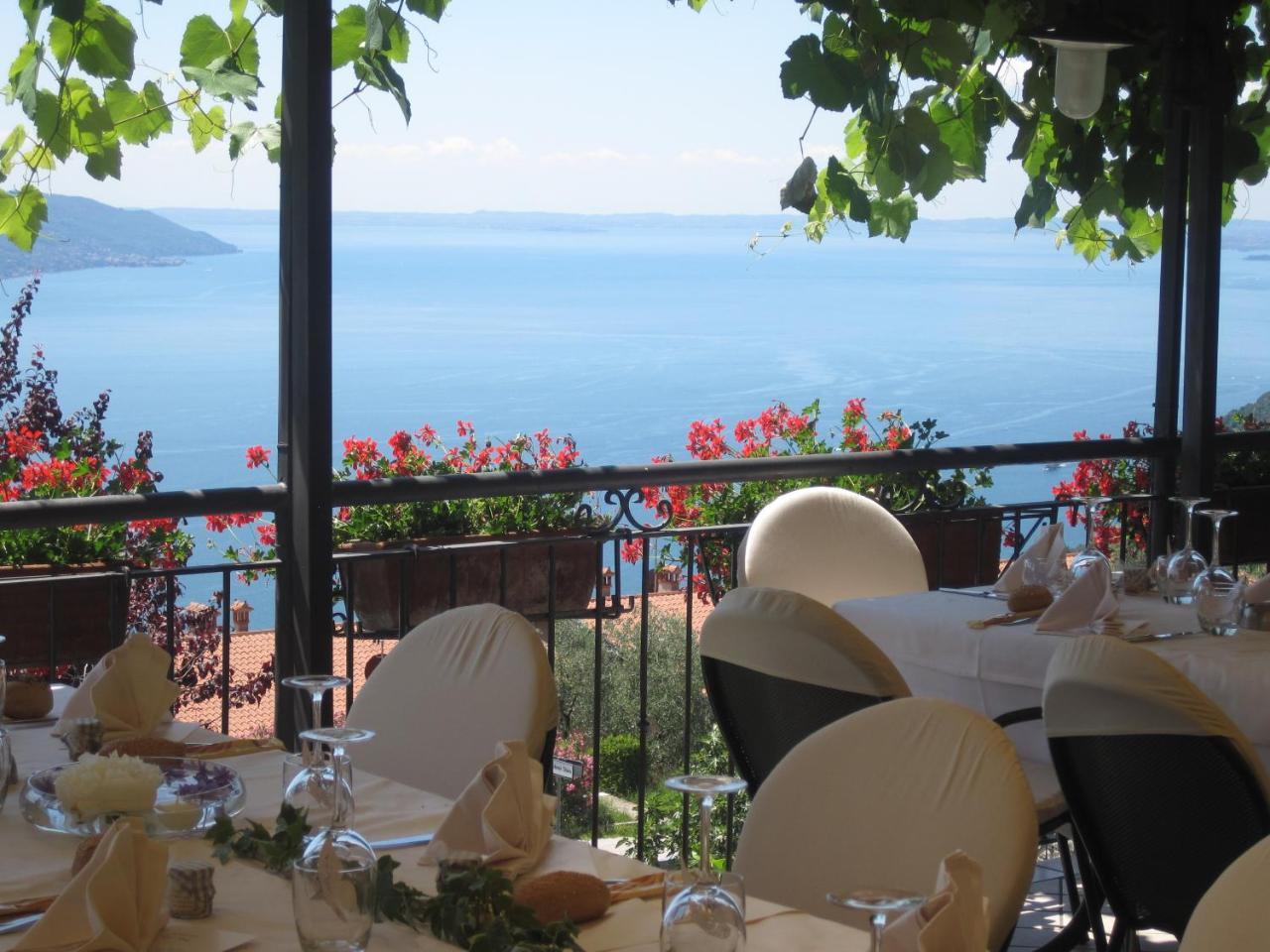 Verdeulivo Relax Home - Ruculi Hospitality Tignale Exterior photo
